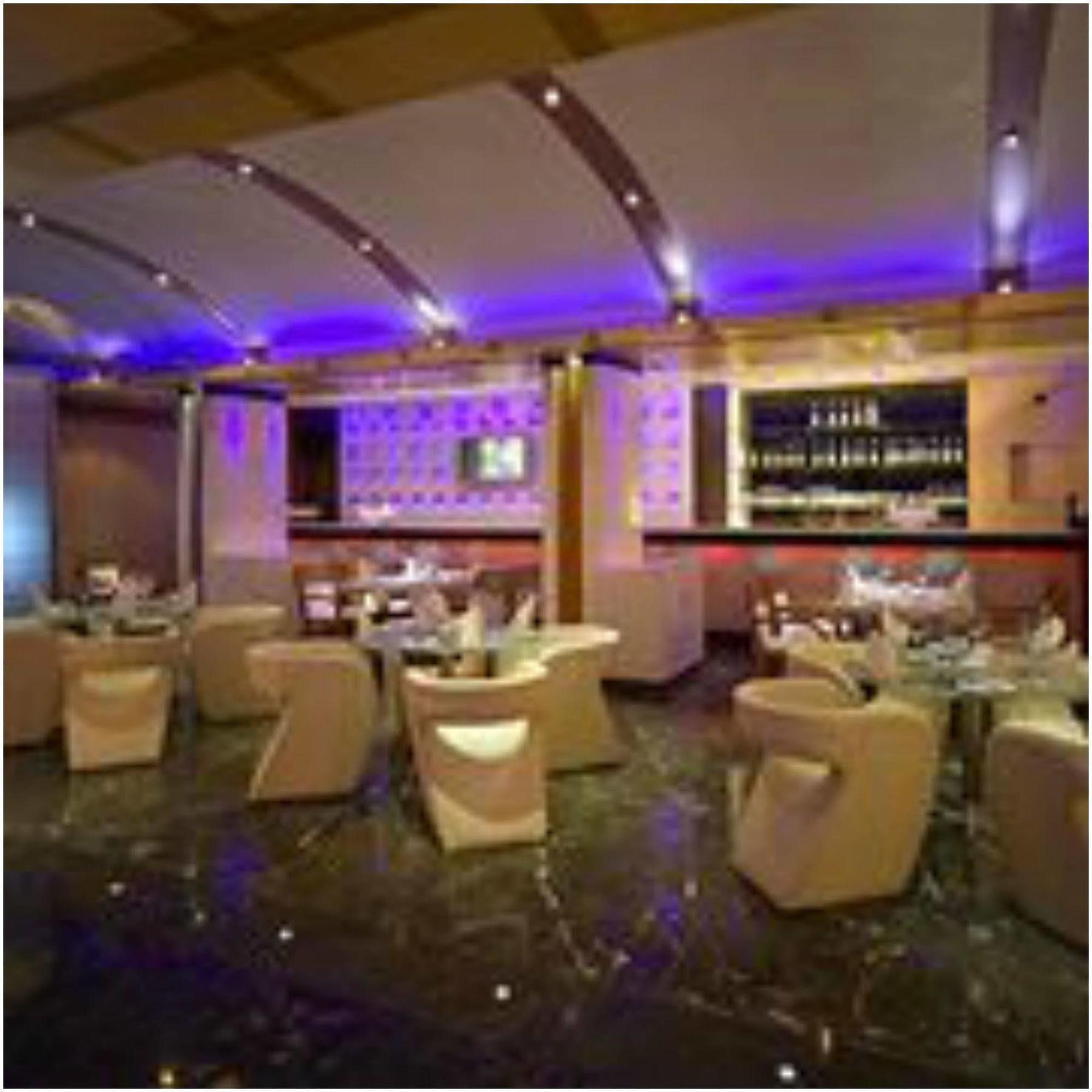 Hotel Hindusthan International, Calcuta Restaurante foto